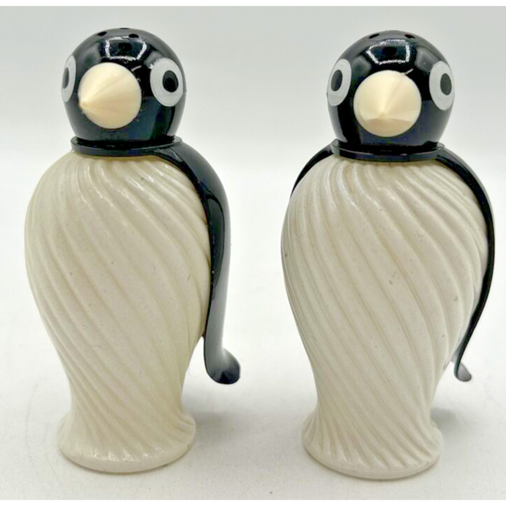 Vintage Retro Salt and Pepper Shakers Penguin Plastic Head Glass Base U260/10